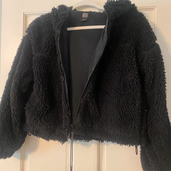 UO BDG black cropped hooded zip up teddy jacket - Picture 2 of 6